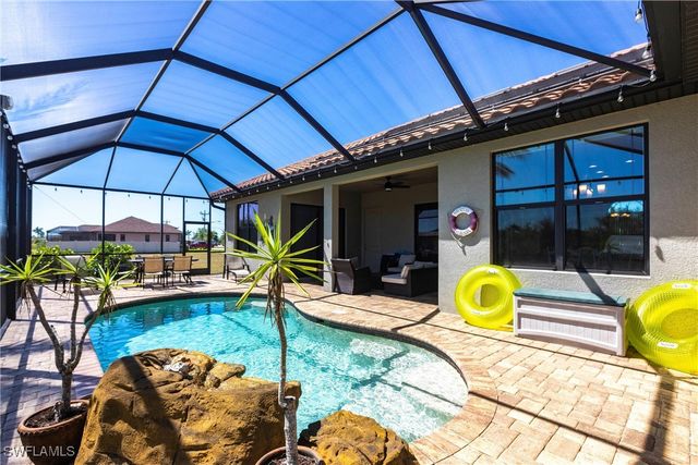 2509 Surfside BLVD, Cape Coral, FL 33914