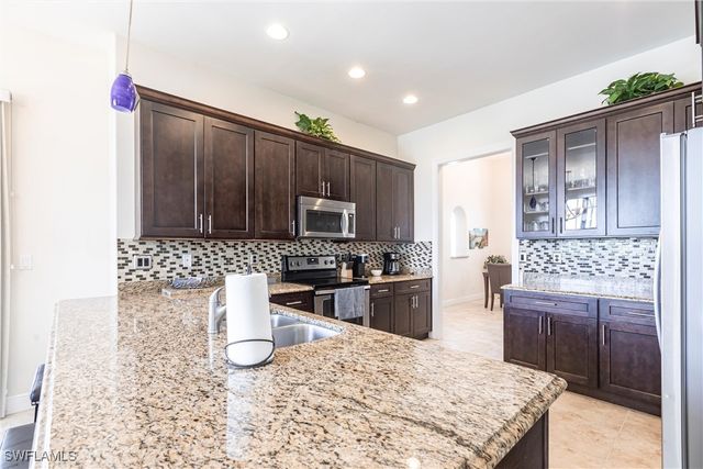 2509 Surfside BLVD, Cape Coral, FL 33914