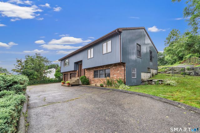9 Benz Street, Ansonia, CT 06401