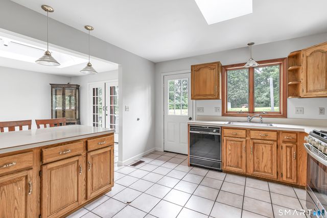 9 Benz Street, Ansonia, CT 06401