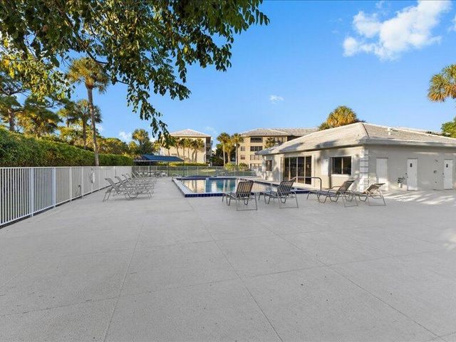 3501 Village Boulevard 406, West Palm Beach, FL 33409