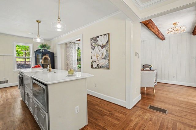 141 Shoreham Road, Spartanburg, SC 29307