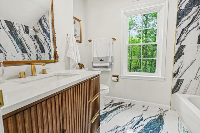 141 Shoreham Road, Spartanburg, SC 29307