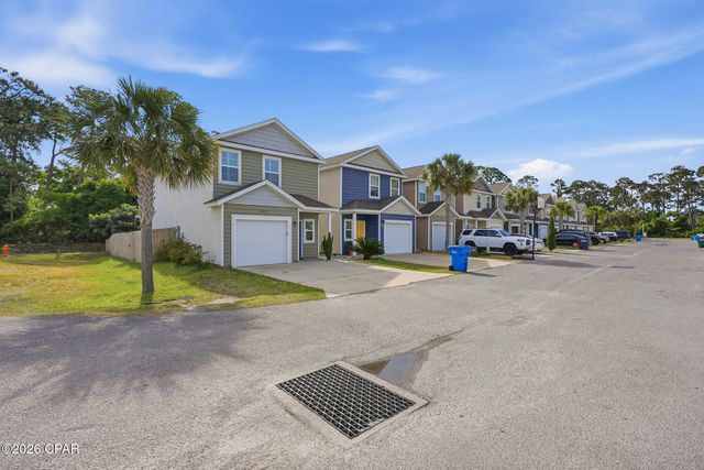 2415 Causeway Manor Court, Panama City, FL 32408