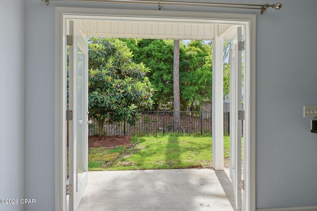 2415 Causeway Manor Court, Panama City, FL 32408