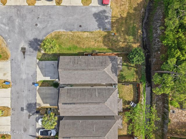2415 Causeway Manor Court, Panama City, FL 32408