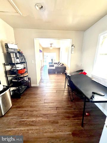 5314 DIX ST NE, Washington, DC 20019