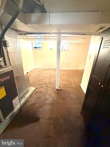 5314 DIX ST NE, Washington, DC 20019
