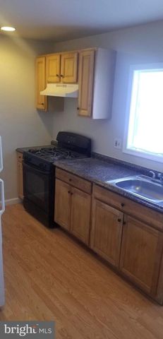 5314 DIX ST NE, Washington, DC 20019