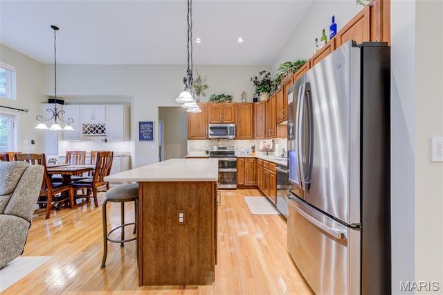64 Hickory Meadows Court, O'fallon, MO 63366