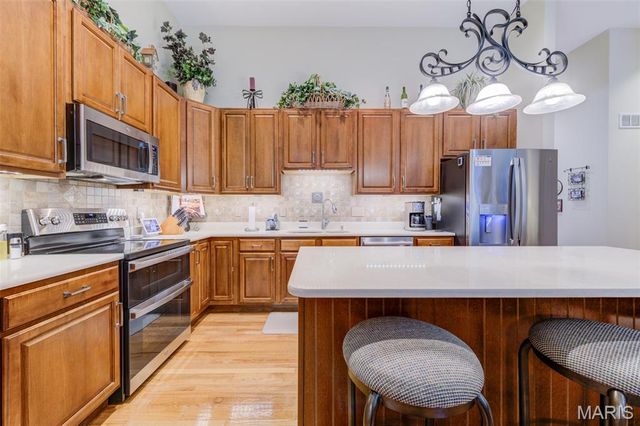 64 Hickory Meadows Court, O'fallon, MO 63366