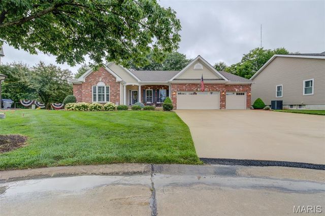 64 Hickory Meadows Court, O'fallon, MO 63366
