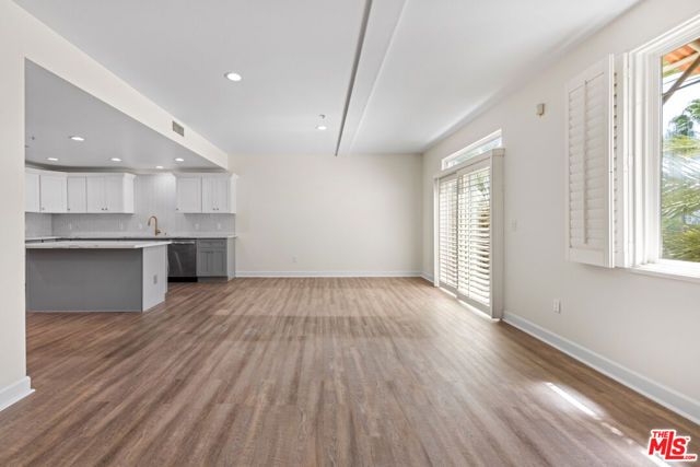 13200 Pacific 316, Los Angeles, CA 90094