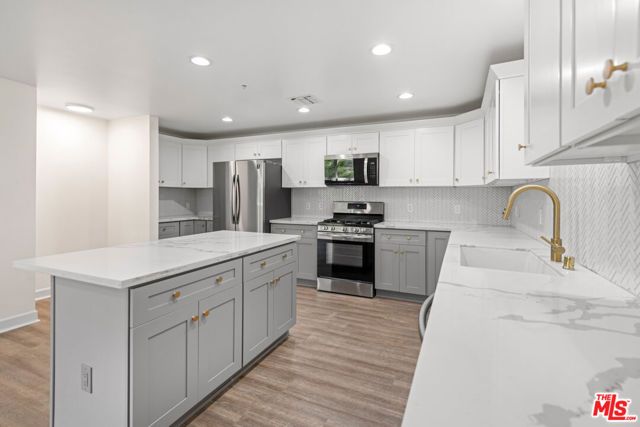13200 Pacific 316, Los Angeles, CA 90094