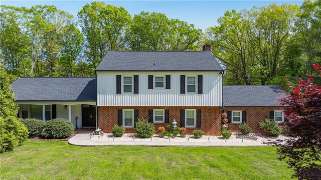 1074 N Rockridge Road, Asheboro, NC 27205