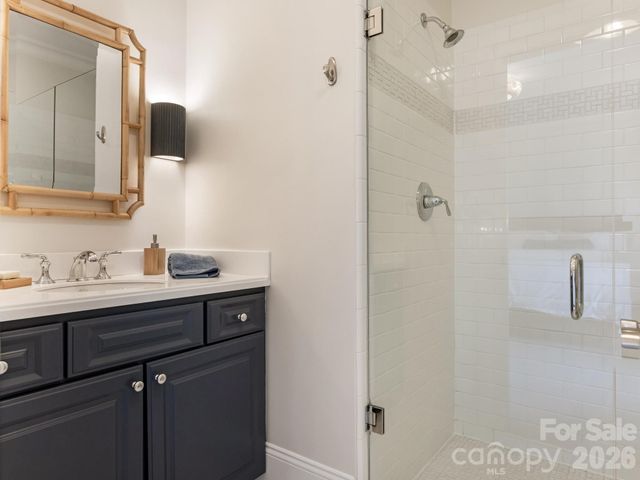 9146 Heydon Hall Circle, Charlotte, NC 28210