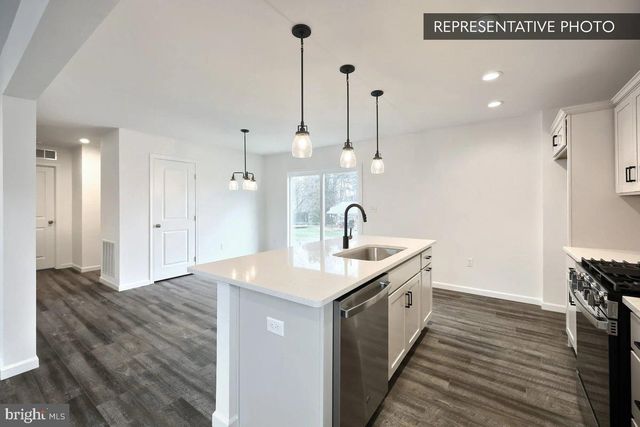 PIN OAK PLAN AT HILLS AT VALLEY VIEW, Spring Grove, PA 17362