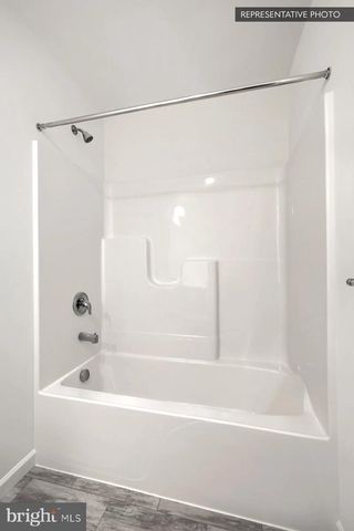 PIN OAK PLAN AT HILLS AT VALLEY VIEW, Spring Grove, PA 17362