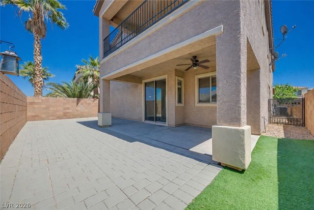 897 Via Del Tramonto Street, Henderson, NV 89011
