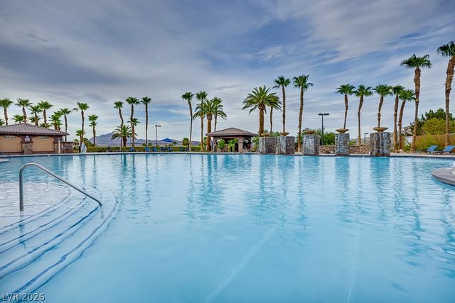 897 Via Del Tramonto Street, Henderson, NV 89011
