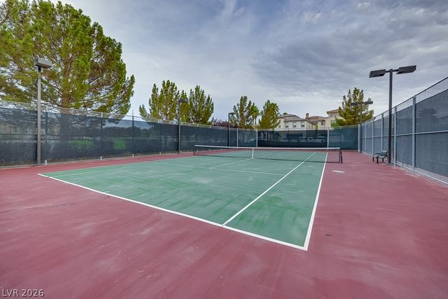 897 Via Del Tramonto Street, Henderson, NV 89011