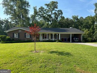 2928 Thornwood Drive, Macon, GA 31204