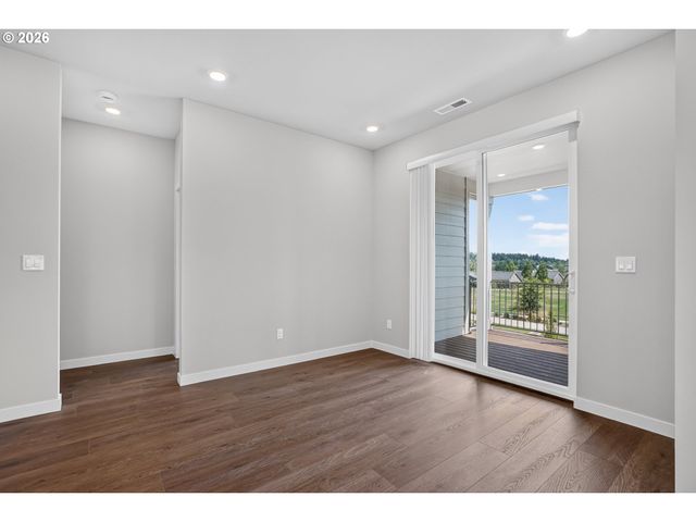 16810 Sw LORIKEET Ln, Beaverton, OR 97007