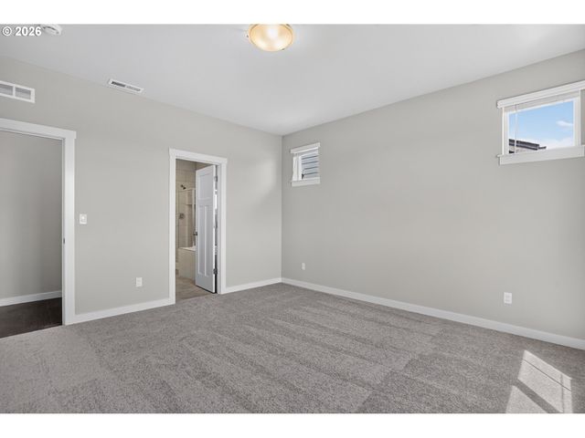 16810 Sw LORIKEET Ln, Beaverton, OR 97007
