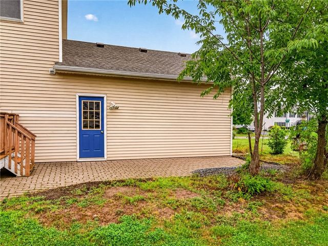 44 Cape Henry Trail, Henrietta, NY 14586