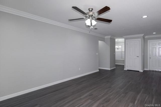 1000 Saddle Rock Road 1301, Holbrook, NY 11741