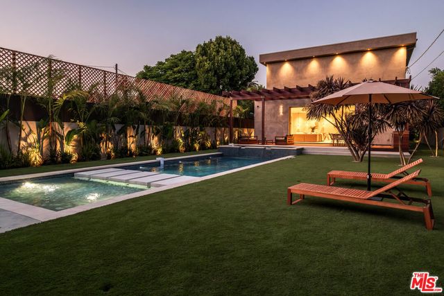 3951 Marcasel Avenue, Los Angeles, CA 90066