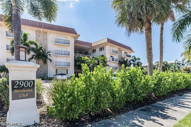2900 Gulf Shore BLVD N 116, Naples, FL 34103