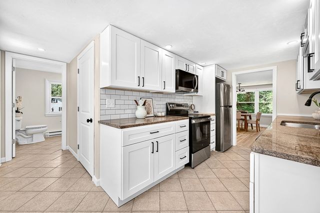 551 Pleasant Street, Paxton, MA 01612