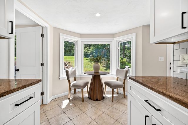 551 Pleasant Street, Paxton, MA 01612