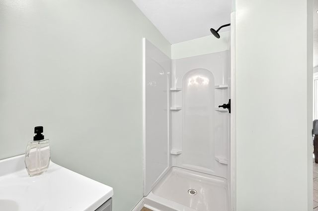 551 Pleasant Street, Paxton, MA 01612