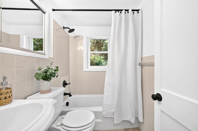 551 Pleasant Street, Paxton, MA 01612