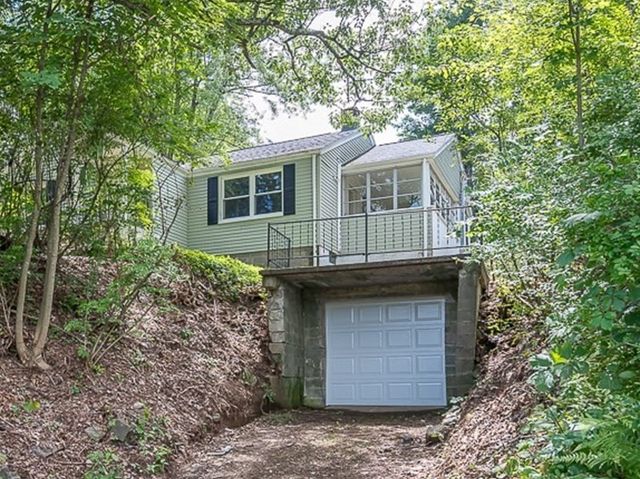 551 Pleasant Street, Paxton, MA 01612