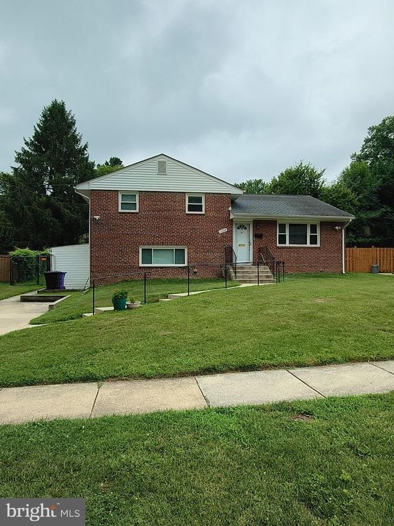 12207 HUNTERS LN, Rockville, MD 20852