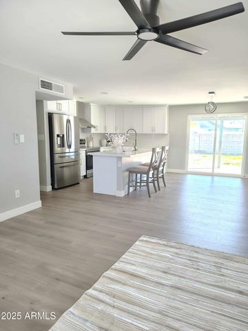 13629 N 36th Street, Phoenix, AZ 85032