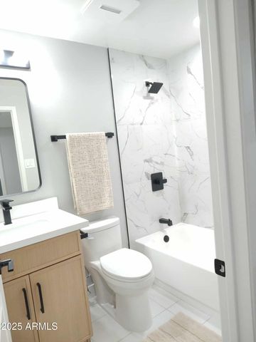 13629 N 36th Street, Phoenix, AZ 85032