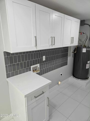 13629 N 36th Street, Phoenix, AZ 85032