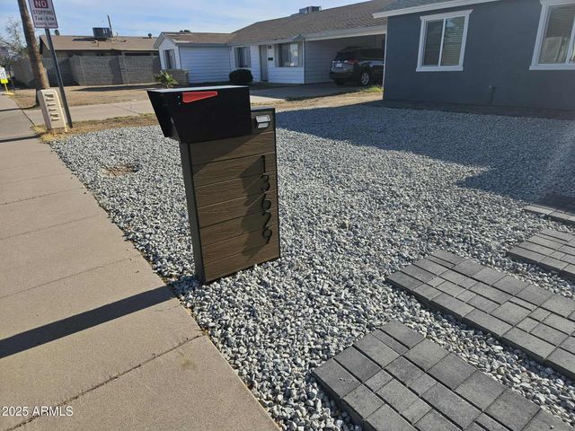 13629 N 36th Street, Phoenix, AZ 85032