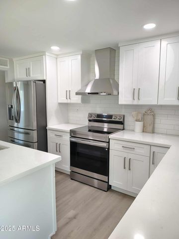 13629 N 36th Street, Phoenix, AZ 85032