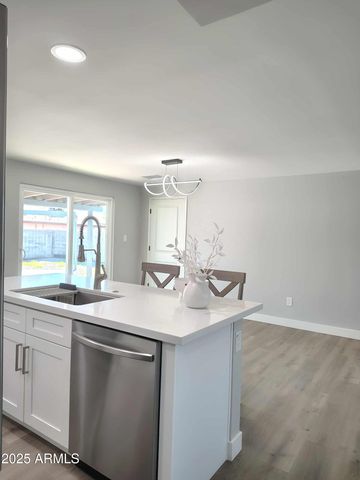 13629 N 36th Street, Phoenix, AZ 85032