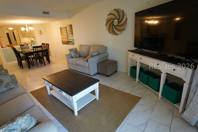 18 Lighthouse Rd Apt 471, Hilton Head Island, SC 29928