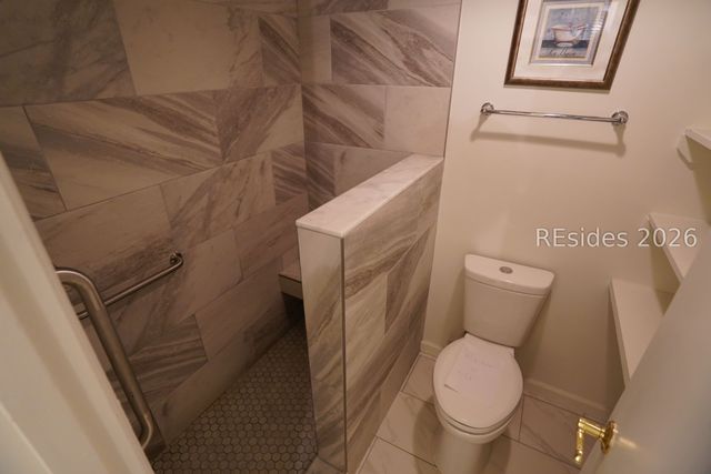 18 Lighthouse Rd Apt 471, Hilton Head Island, SC 29928