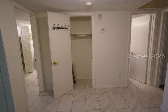 18 Lighthouse Rd Apt 471, Hilton Head Island, SC 29928