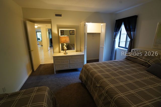 18 Lighthouse Rd Apt 471, Hilton Head Island, SC 29928