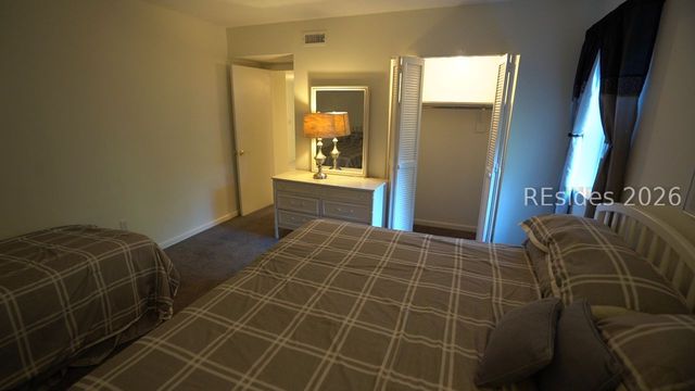 18 Lighthouse Rd Apt 471, Hilton Head Island, SC 29928