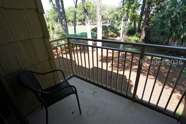 18 Lighthouse Rd Apt 471, Hilton Head Island, SC 29928
